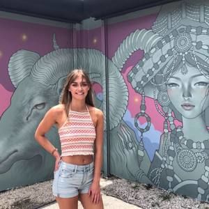 Meet your Posher, Bree